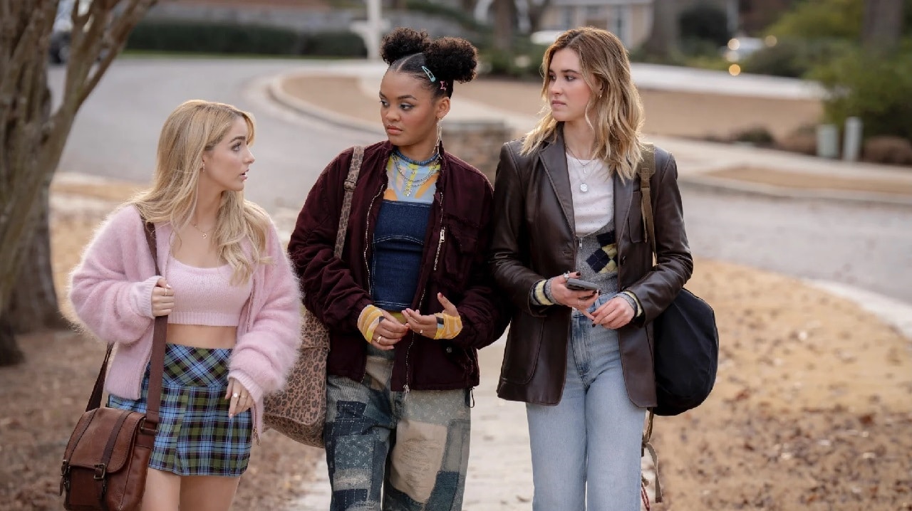  Madison (Michelle Randolph), Chloe (Celeste O'Connor) and Sidney's daughter Tatum (Isabel May) walk down the street in Scream 7.