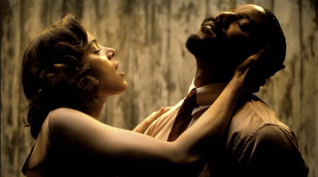 Mary (Hailee Steinfeld) about to give Stack (Michael B. Jordan) a good time in the movie Sinners.