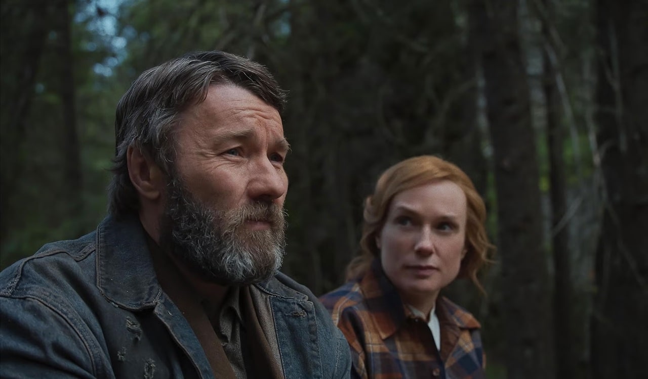 Robert (Joel Edgerton) chats with Claire Thompson (Kerry Condon) talk in Train Dreams.